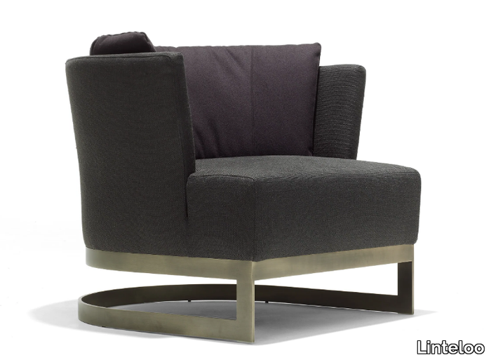 fabric-armchair-linteloo-529460-rel412223d9.jpg
