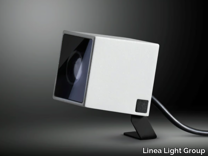 PERISKOP - Adjustable RGB aluminium Outdoor floodlight _ Linea Light Group