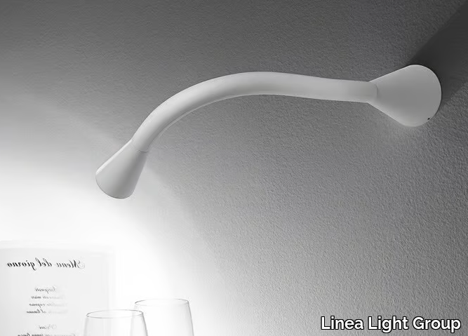 SNAKE_W1 - LED adjustable wall lamp _ Linea Light Group