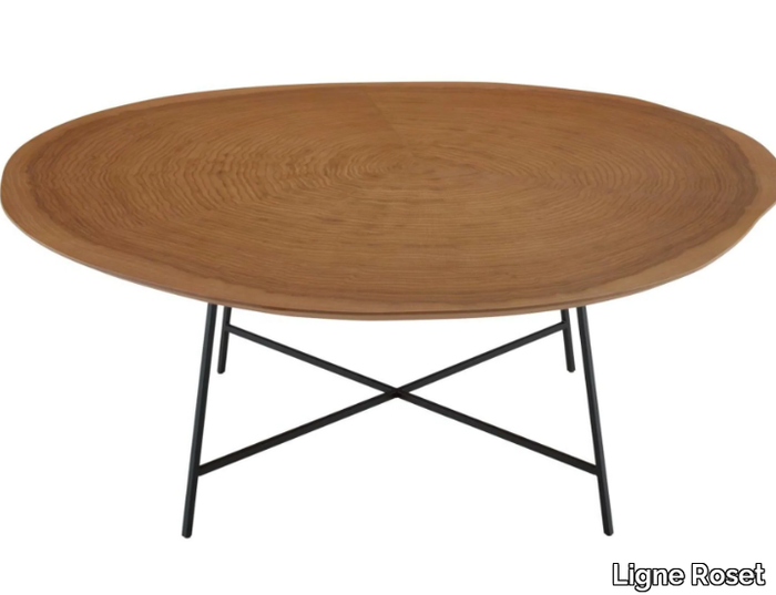 ALBURNI - Round wood veneer coffee table _ Ligne Roset