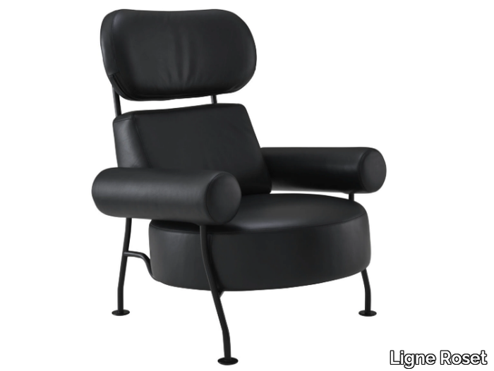 ASTAIR - Leather armchair with armrests _ Ligne Roset