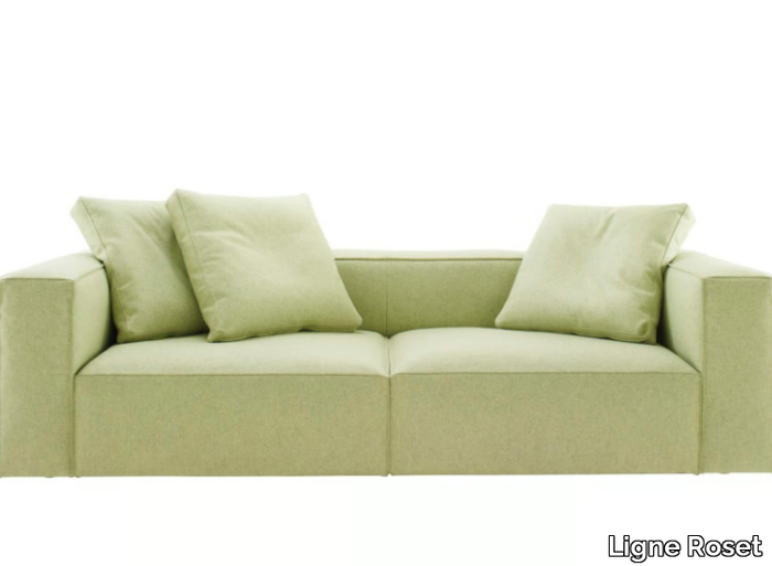 NILS - 2 seater fabric sofa _ Ligne Roset