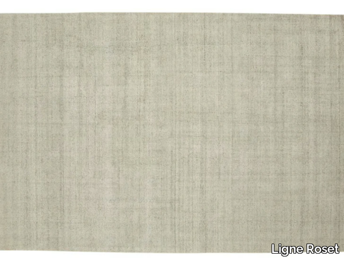 FIBER WOOD - Solid-color rectangular handmade Lyocell® rug _ Ligne Roset