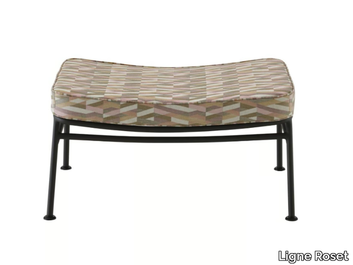 garden-footstool-roset-sas-488742-rel60ecd1ed.jpg