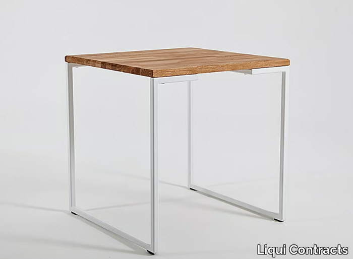 STUDIO - Square table _ Liqui Contracts