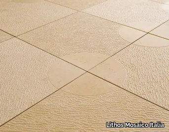 ROUND PIAZZA - Trani stone flooring _ Lithos Mosaico Italia