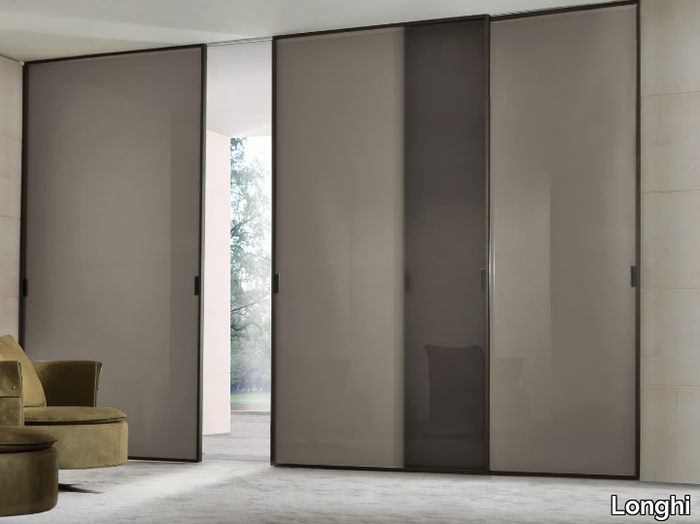 spark-satin-glass-door-longhi-349118-rel68a4e190.jpg