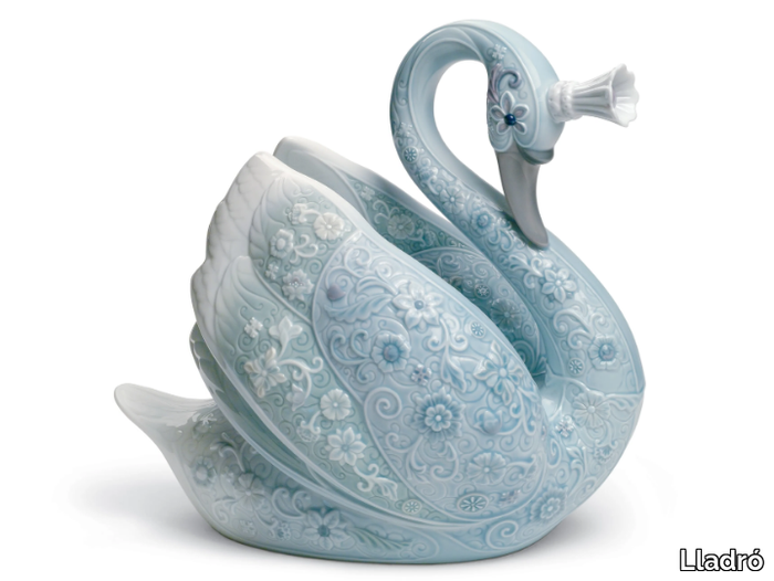 the-swan-princess-lladro-539004-rele58c957c.jpg