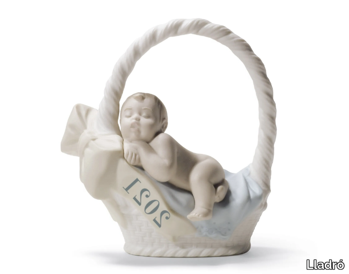 born-in-2021-boy-lladro-546574-relcb027e99.jpg