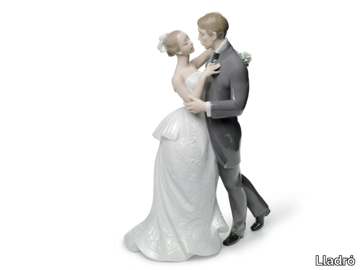 lovers-waltz-couple-lladro-554874-rel8f043447.jpg