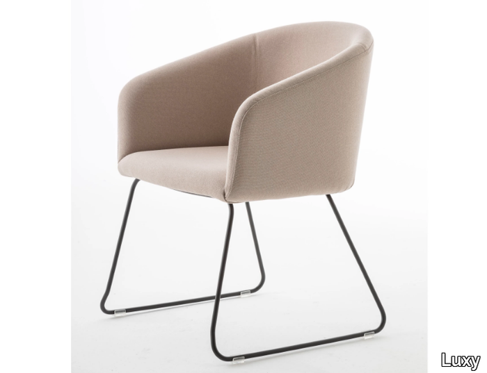 BLOOM XL - Sled base fabric chair with armrests _ Luxy