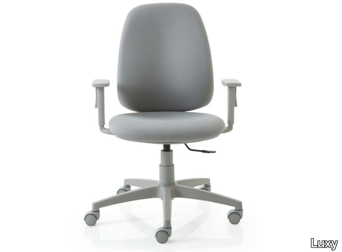 POST 10 - Office chair with armrests with 5-Spoke base _ Luxy