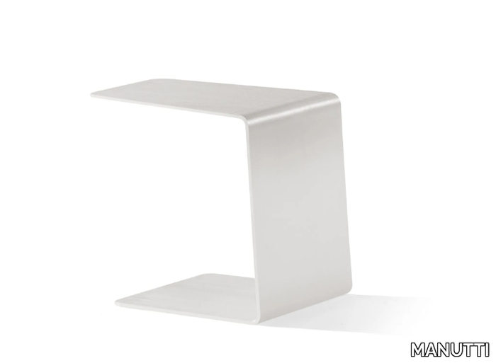 CLOSED-SIDETABLE-36-Garden-side-table-MANUTTI-108449-rel4c74038f.jpg