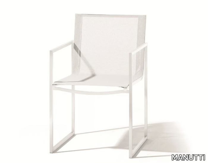 LATONA-Armchair-MANUTTI-52888-rel70cada2e.jpg
