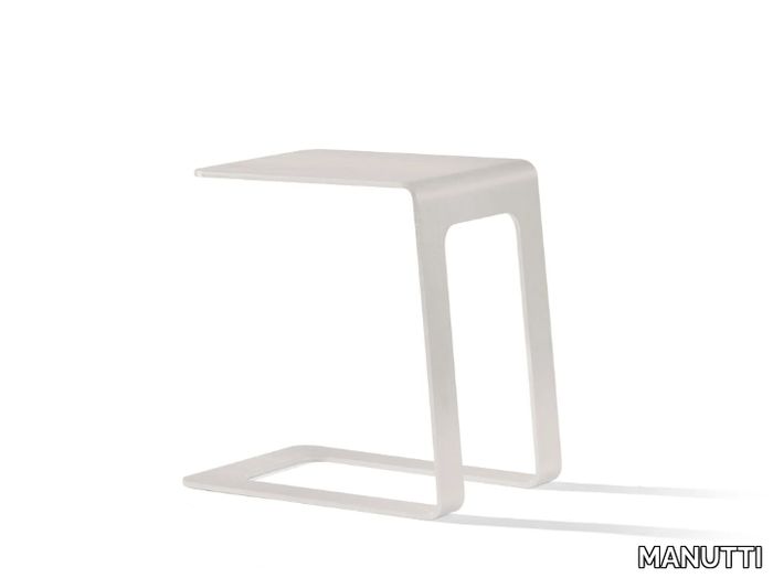 OUTDOOR-SIDETABLE-Open-32-MANUTTI-108473-rel4bf36254.jpg