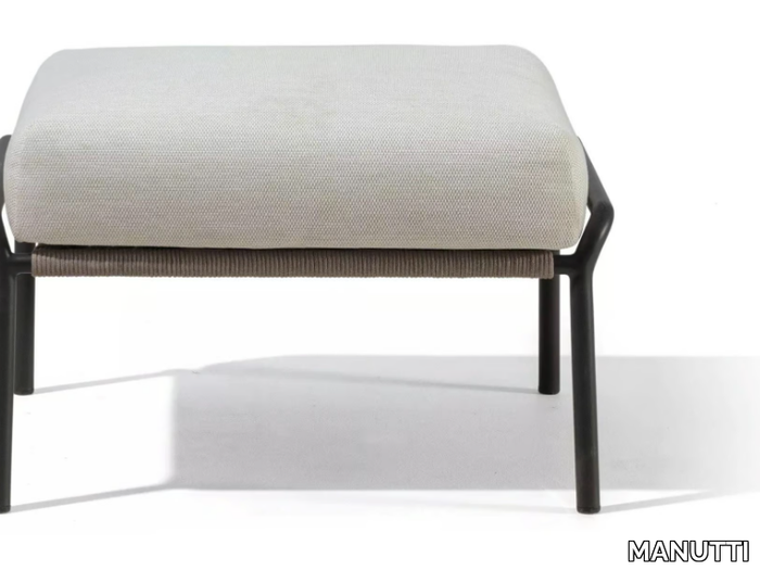 RADOC-Garden-footstool-MANUTTI-370438-rel60178354.jpg