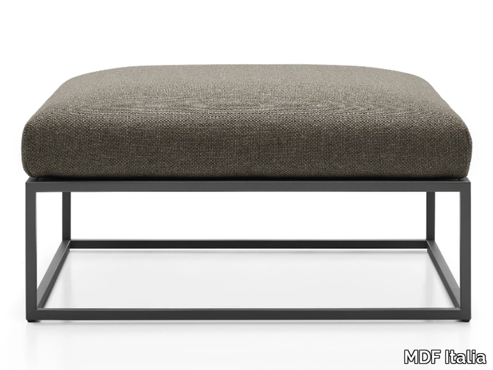 ARPA-Garden-pouf-MDF-Italia-534735-relb8838961.jpg