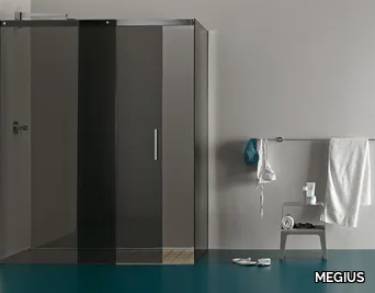 RASO-FILODOCCIA SLIDING CORNER - Corner tempered glass shower cabin with tray _ MEGIUS