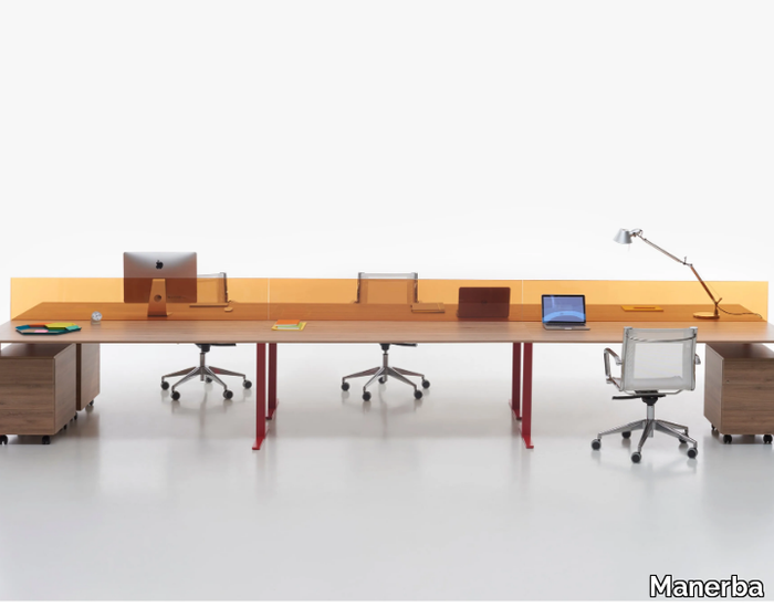 T-LEG-Office-desk-with-overbridge-Manerba-436743-reld32cef1c.jpg