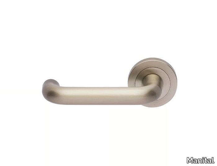 IRIS - Brass door handle with lock on rose _ Manital