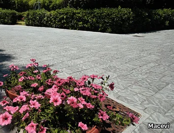 LE CORTI STONE - Concrete paving block _ Macevi