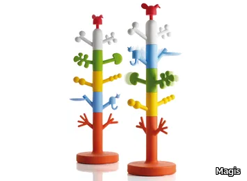 PARADISE TREE - Polyethylene coat stand for children _ Magis