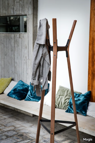 STEELWOOD-COAT-STAND-Coat-rack-Magis-301147-rel9c29ad50.jpg