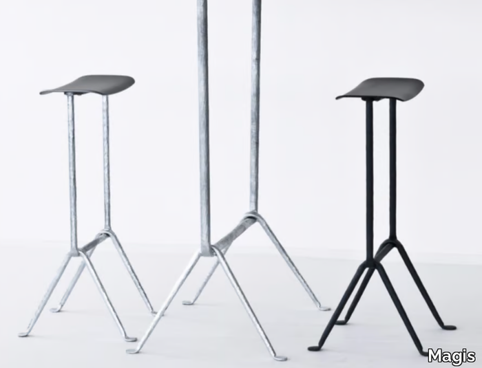 officina-stool-magis-228844-rel8315e67e.jpg