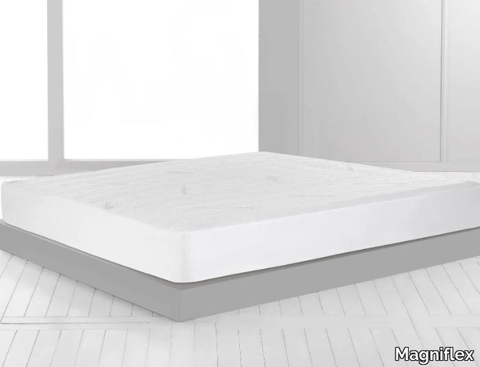 MAGNIPROTECT PLUS - Anti-allergy antibacterial washable polyester mattress cover _ Magniflex