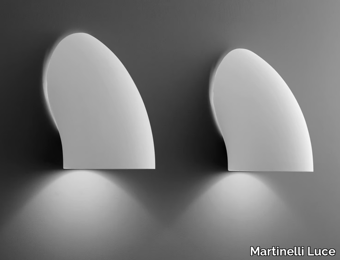 GOMITO - LED resin wall lamp _ Martinelli Luce