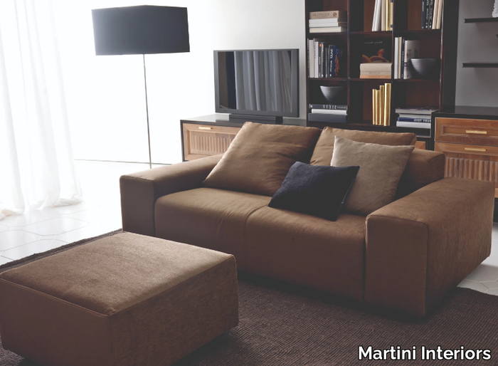 CONVIVIO CONTEMPORARY - 2 seater leather sofa _ Martini Interiors