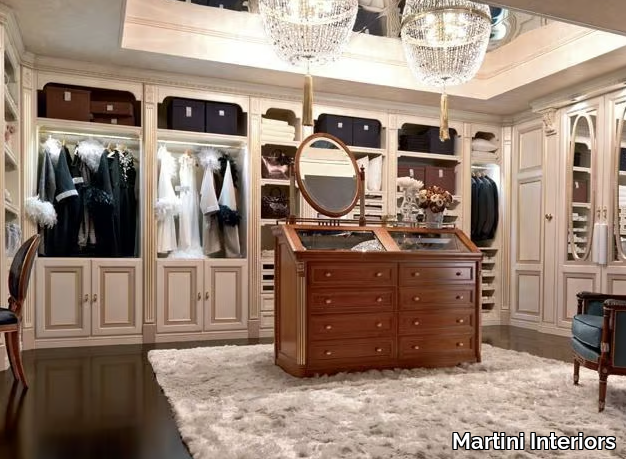 ROMANZA - Custom wooden walk-in wardrobe _ Martini Interiors