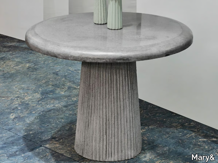 RIVERSTONE - Round natural stone dining table _ Mary&