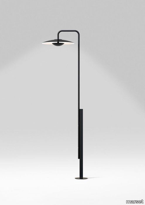 marset_lr_ginger-lamppost_black-848x1200.jpg