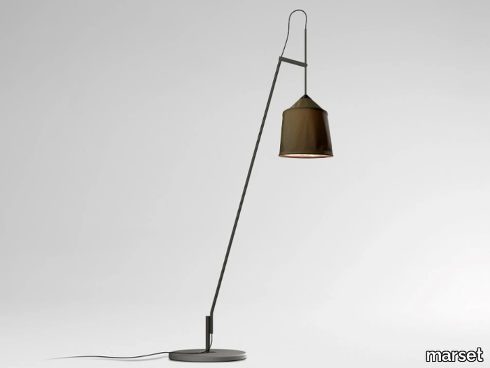 JAIMA-Floor-lamp-Marset-600507-rel35e513e9.jpg