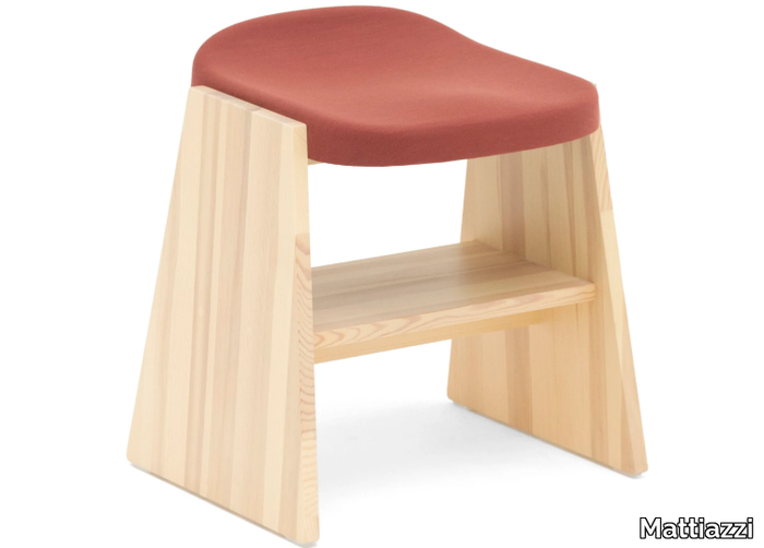 MC19 FRONDA - Low pine stool with footrest _ Mattiazzi