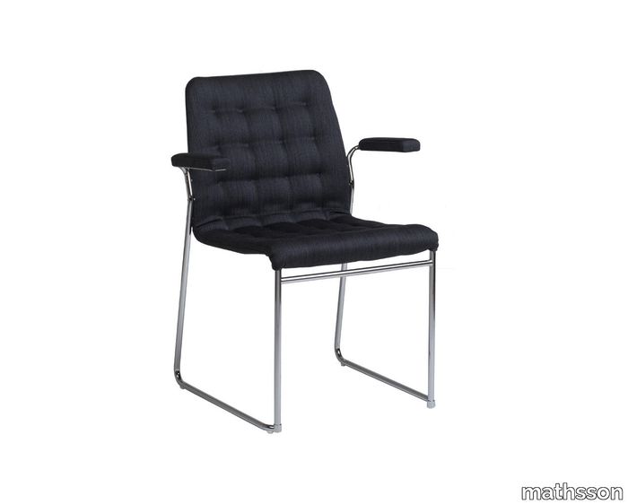 Mio-With armrests