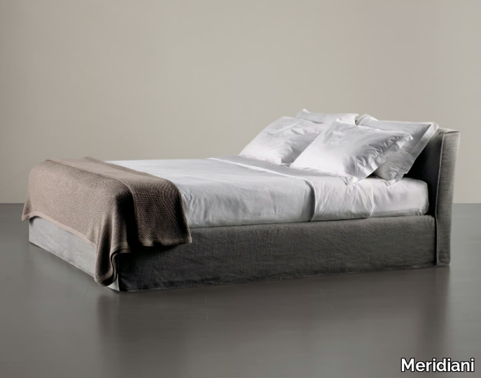 LAW-Bed-Meridiani-76239-rel8929db83.jpg