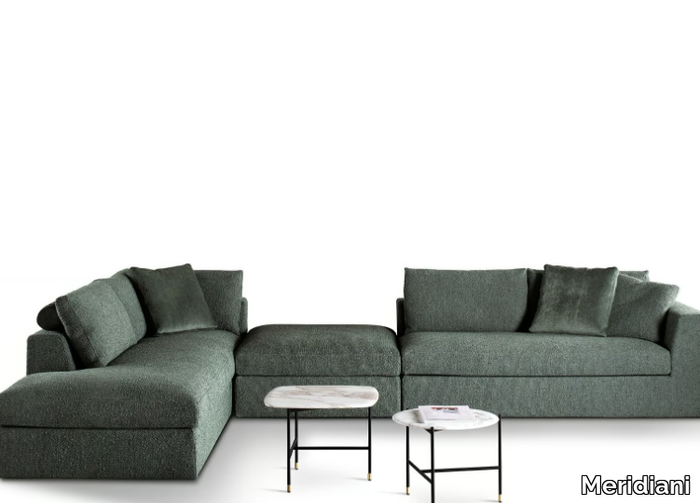 LOUIS-Sofa-Meridiani-558088-rel11d5678.jpg