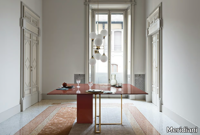 PLINTO-Table-Meridiani-190507-rel3a649c73.jpg