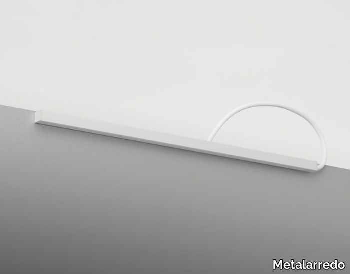 Metalarredo_THIN_nLCK84CGMs.jpeg