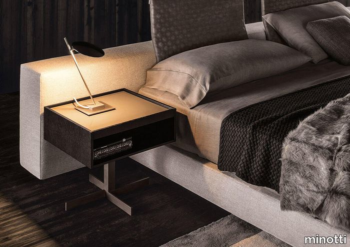 Close "Nightstand"