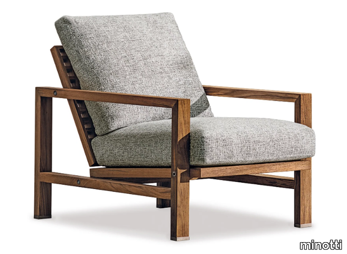 QUADRADO - Outdoor armchair in teak with armrests _ Minotti