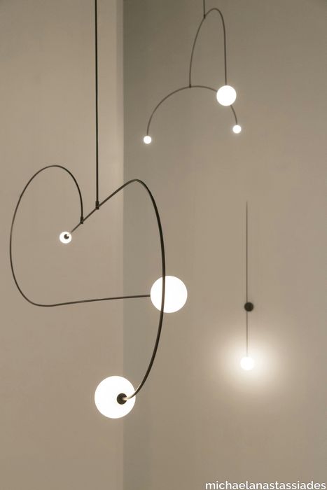 eae22e28-ec66-416d-a864-dc5188da24cd_3-michaelanastassiades-mobilechandelier13.jpg