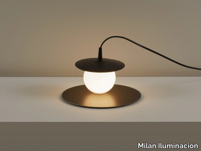 SYMPHONY - Adjustable aluminium bedside lamp _ Milan Iluminación