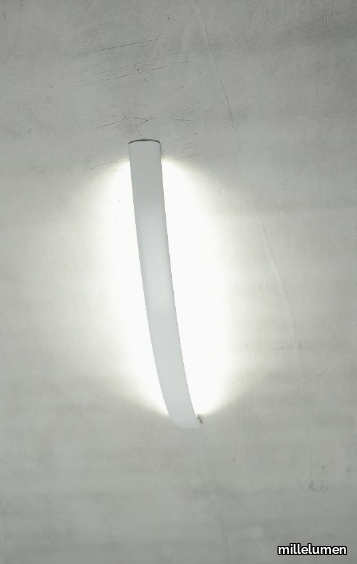 SURFIN-Ceiling-lamp-millelumen-240082-rel414c1e5.jpg