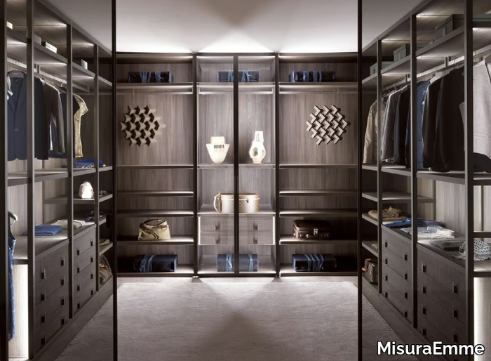 PALO ALTO - Corner custom wood and glass walk-in wardrobe _ MisuraEmme