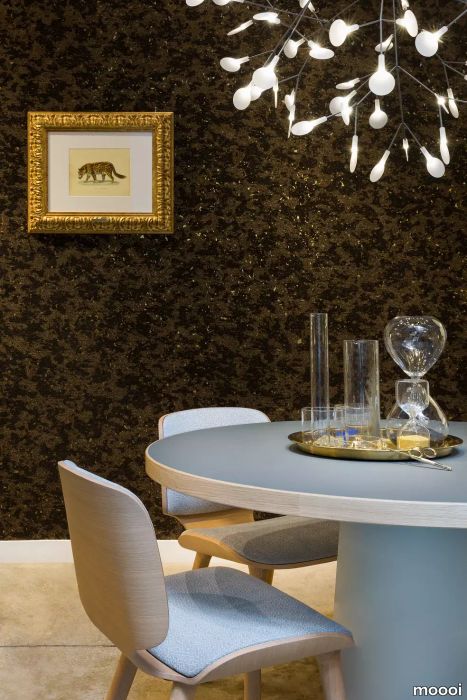 Bearded Leopard Wallcovering 