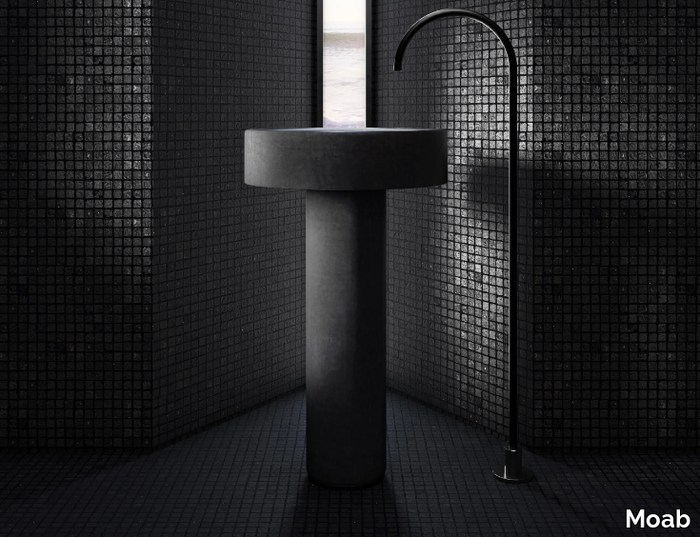 LVC - Freestanding round concrete washbasin _ Moab