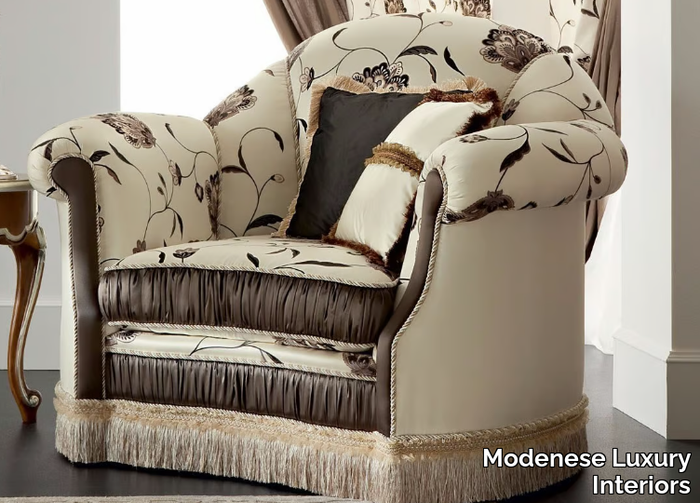 13404 - Baroque upholstered fabric armchair with armrests _ Modenese Luxury Interiors